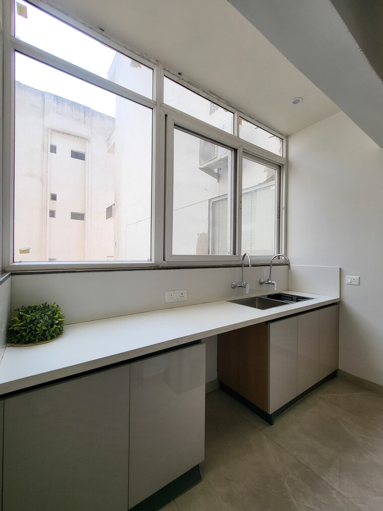 Kitchen, urban-the-zirk 3 Bedroom 1750 Sq.Ft. Apartment In Nabha Zirakpur 9307245