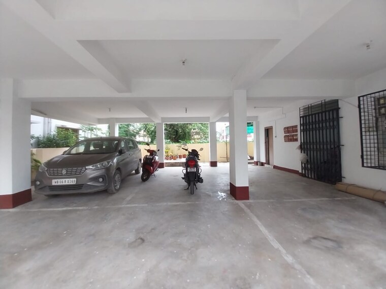  Parking, jeet-residency-phase-iii 3 Bedroom 1270 Sq.Ft. Apartment In Nayabad Kolkata 9295909
