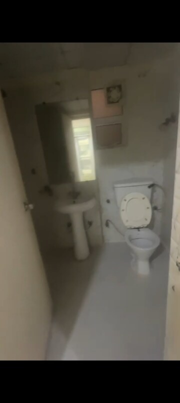 2.5 BHK Apartment For Rent in Gaur City 2 - 12th Avenue, Sector 16c Greater Noida