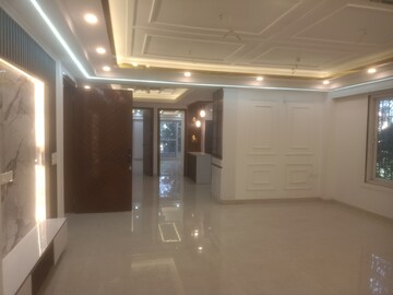 Living Room in 4 BHK Builder Floor at Chattarpur – for Sale