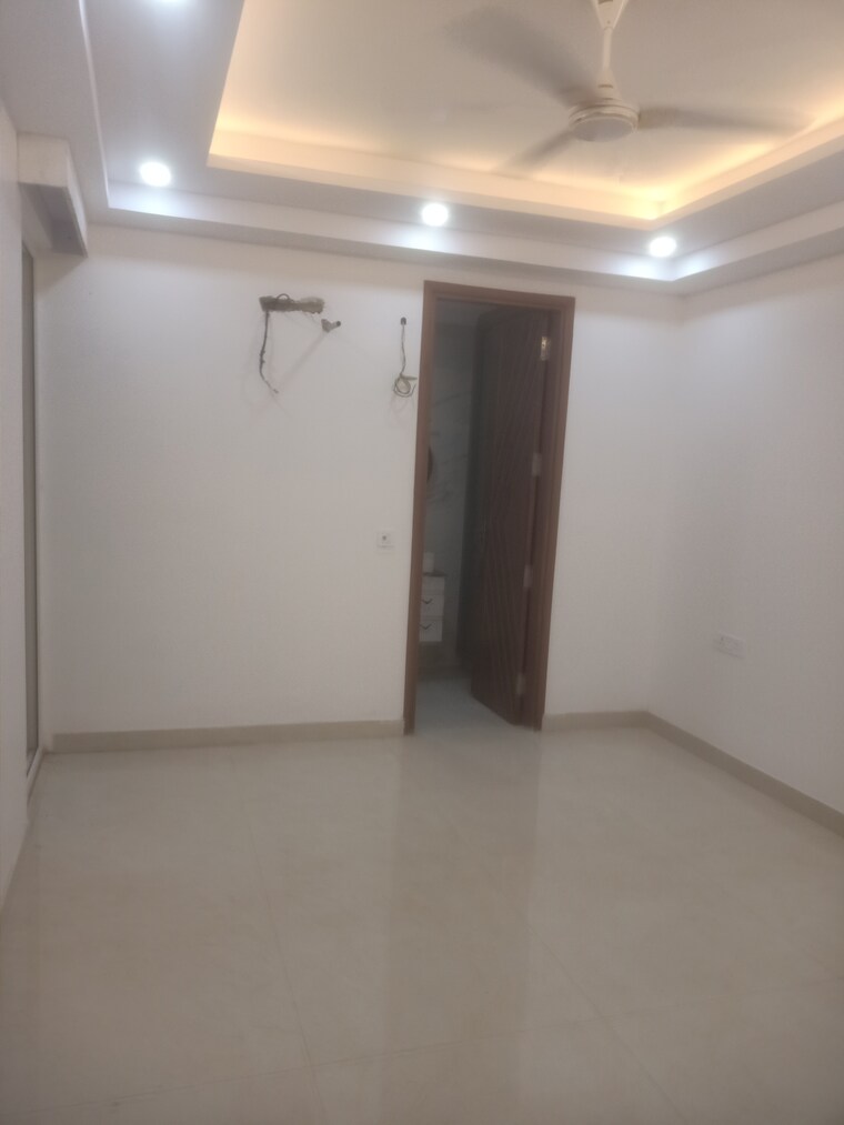 Room, chattarpur 4 Bedroom 2400 Sq.Ft. Builder Floor In Chattarpur Delhi 9307376