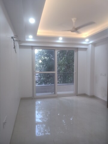 Room in 4 BHK Builder Floor at Chattarpur – for Sale