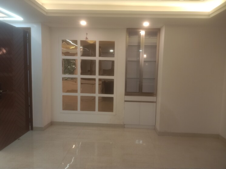 Room, chattarpur 4 Bedroom 2400 Sq.Ft. Builder Floor In Chattarpur Delhi 9307376