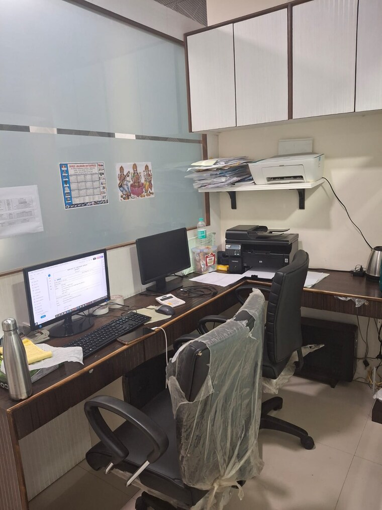 Team Area, sunshine-tower-dadar Commercial Office Space 115 Sq.Ft. In Dadar West Mumbai 9307392