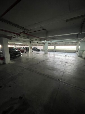 Parking in  Office Space at Sunshine Tower Dadar, Dadar West – for Sale