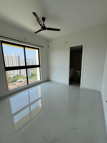 1 BHK Apartment For Sale in Runwal Gardens, Dombivli East