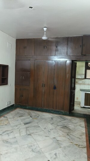 2 BHK Builder Floor For Rent in Safdarjung Enclave