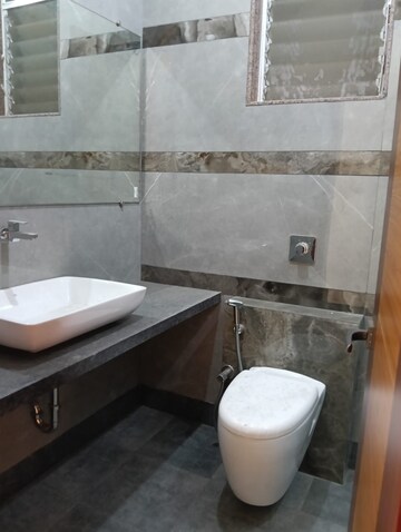 Bathroom in 3 BHK Apartment at Paradise Sai World Empire, Kharghar – for Sale