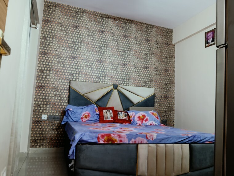 Bedroom, landcraft-golflinks-plaza 3 Bedroom 1452 Sq.Ft. Apartment In Pandav Nagar Ghaziabad 9307519