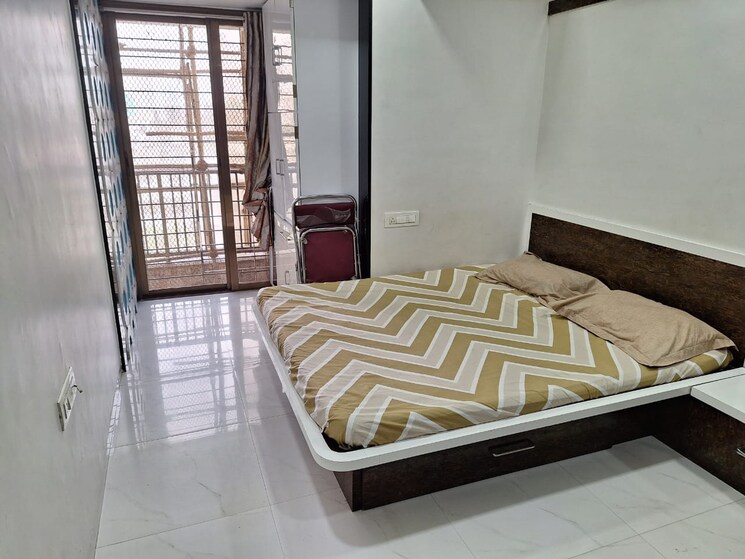 Bedroom, laxmi-niwas-dadar-east 1 Bedroom 550 Sq.Ft. Apartment In Dadar East Mumbai 9307535