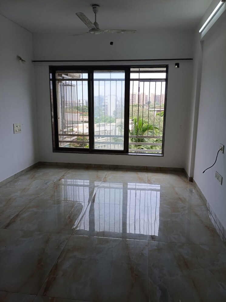 Room, vile parle west 2 Bedroom 700 Sq.Ft. Apartment In Vile Parle West Mumbai 9307542