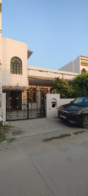 3 BHK Independent House For Sale in Sector 9