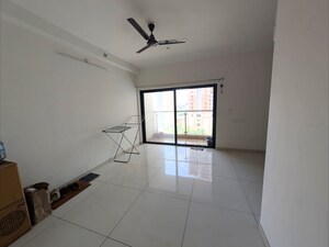 Room in 1 BHK Apartment at Duville Riverdale Heights, Kharadi – for Rent