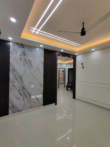 Room in 2 BHK Apartment at DTC Southern Heights, Joka – for Rent