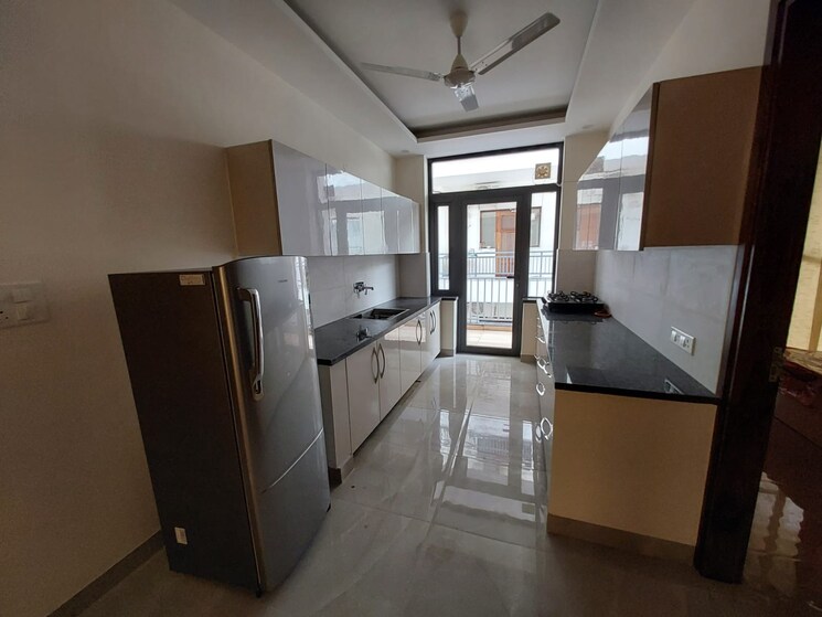 Kitchen, mansa devi 5 Bedroom 3200 Sq.Ft. Builder Floor In Mansa Devi Panchkula 9307612