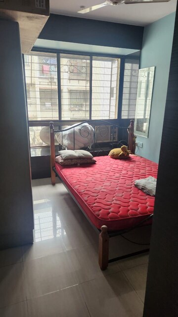 Bedroom in 1 BHK Apartment at Orchid Apartment Chembur, Chembur – for Rent