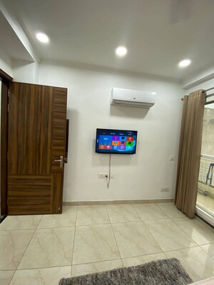 Building Lobby in 1 BHK Builder Floor at Saket – for Rent