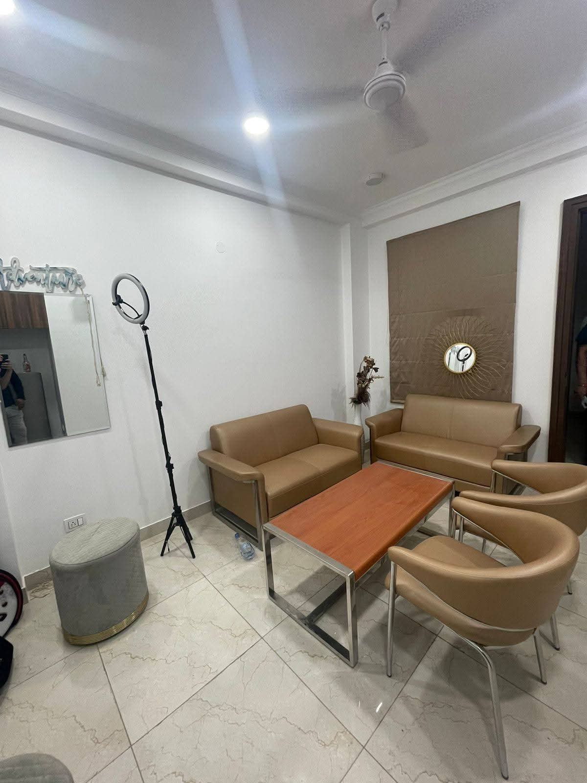 1 BHK Builder Floor For Rent in Saket