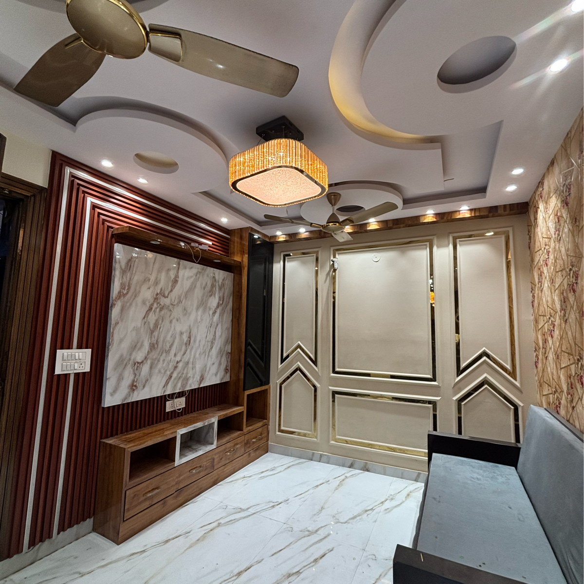 2 BHK Builder Floor For Rent in 2bhk Furnished 