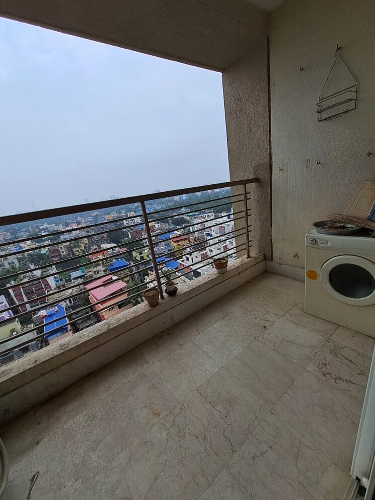 Balcony, merlin-cambridge 4 Bedroom 2200 Sq.Ft. Apartment In Tollygunge Kolkata 9307650