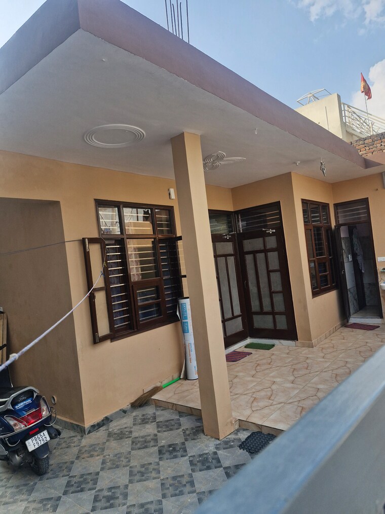 Exterior View, kharar mohali road 3 Bedroom 190 Sq.Yd. Independent House In Kharar Mohali Road Kharar 9307663