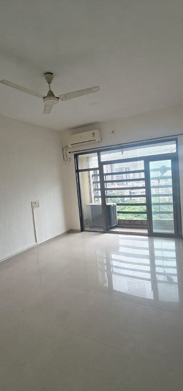Bedroom in 3 BHK Apartment at Sufalam Apartment Chembur, Chembur – for Rent