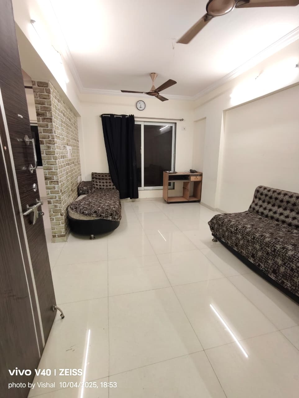 1.5 BHK + Servant Room 424 Sq.Ft. Apartment in Cosmos Enclave