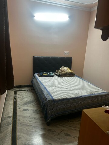 Bedroom in 2 BHK Builder Floor at RWA Apartments Sector 50, Sector 50 – for Rent