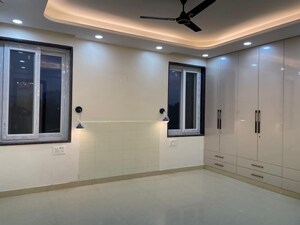 Room in 3 BHK Villa at Godrej Woods, Sector 43 – for Rent