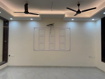 Room in 3 BHK Villa at Godrej Woods, Sector 43 – for Rent