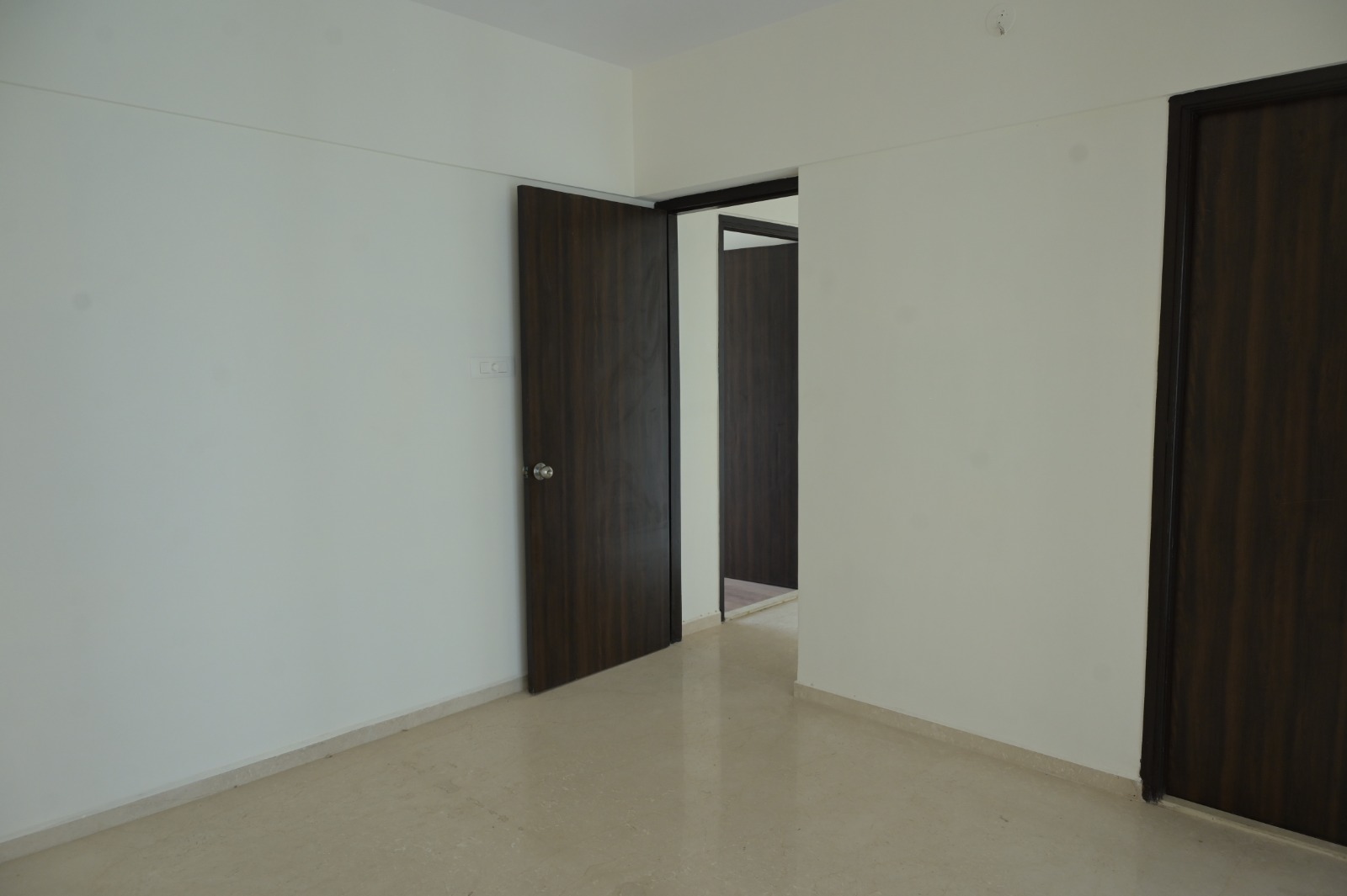 2 BHK 720 Sq.Ft. Apartment in Rashi Tower
