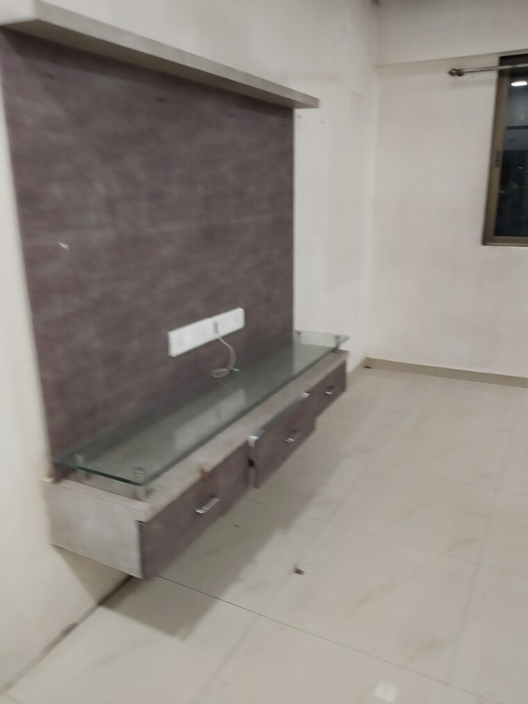 undefined, new-vegas-plaza 2 Bedroom 880 Sq.Ft. Apartment In Owale Thane 9307782