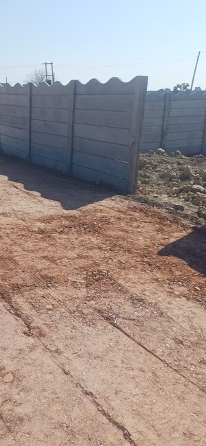  Plot For Sale in Jewar