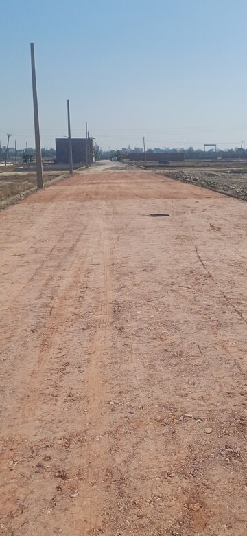  Plot For Sale in Jewar