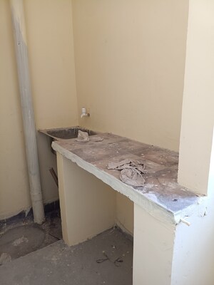 Room in 3.5 BHK Independent House at Maharani Bagh – for Sale