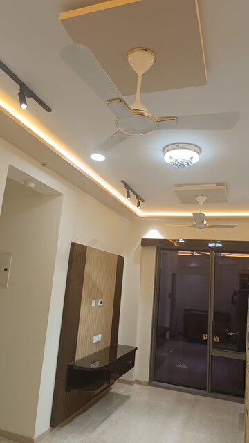Team Area in 2 BHK Apartment at Piramal Mahalaxmi, Mahalaxmi – for Rent