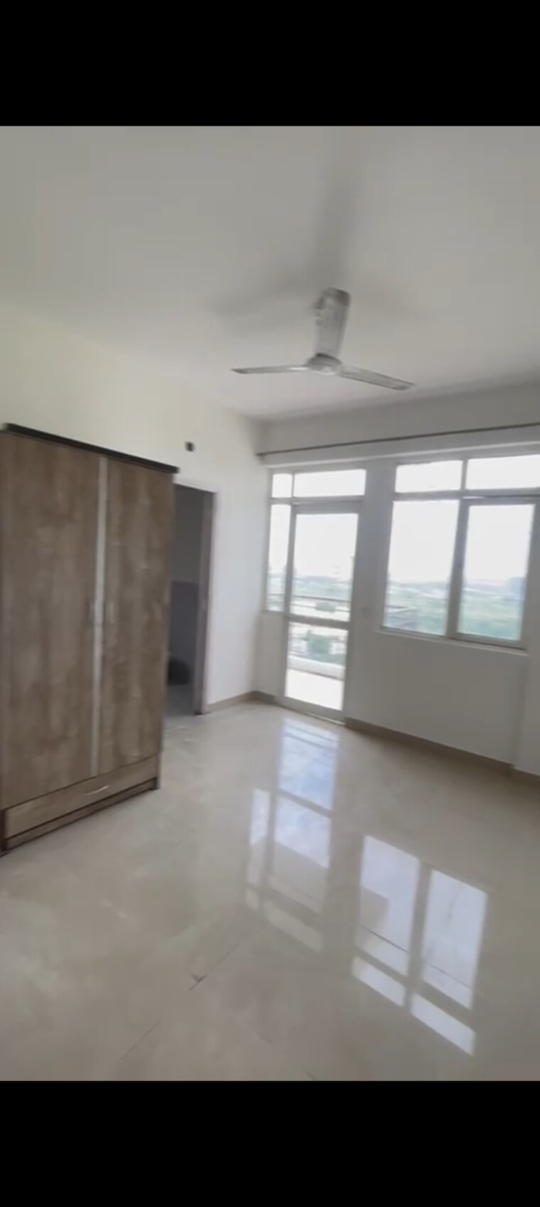 Room, gls-arawali-homes 2 Bedroom 580 Sq.Ft. Apartment In Sohna Sector 4 Gurgaon 9307876