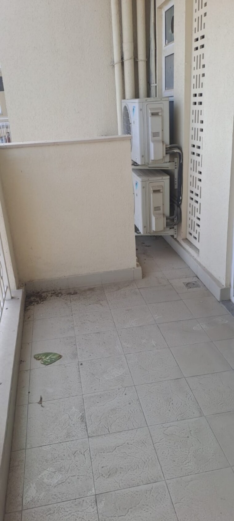 Room, indiabulls-centrum-park 3 Bedroom 1790 Sq.Ft. Apartment In Sector 103 Gurgaon 9307886