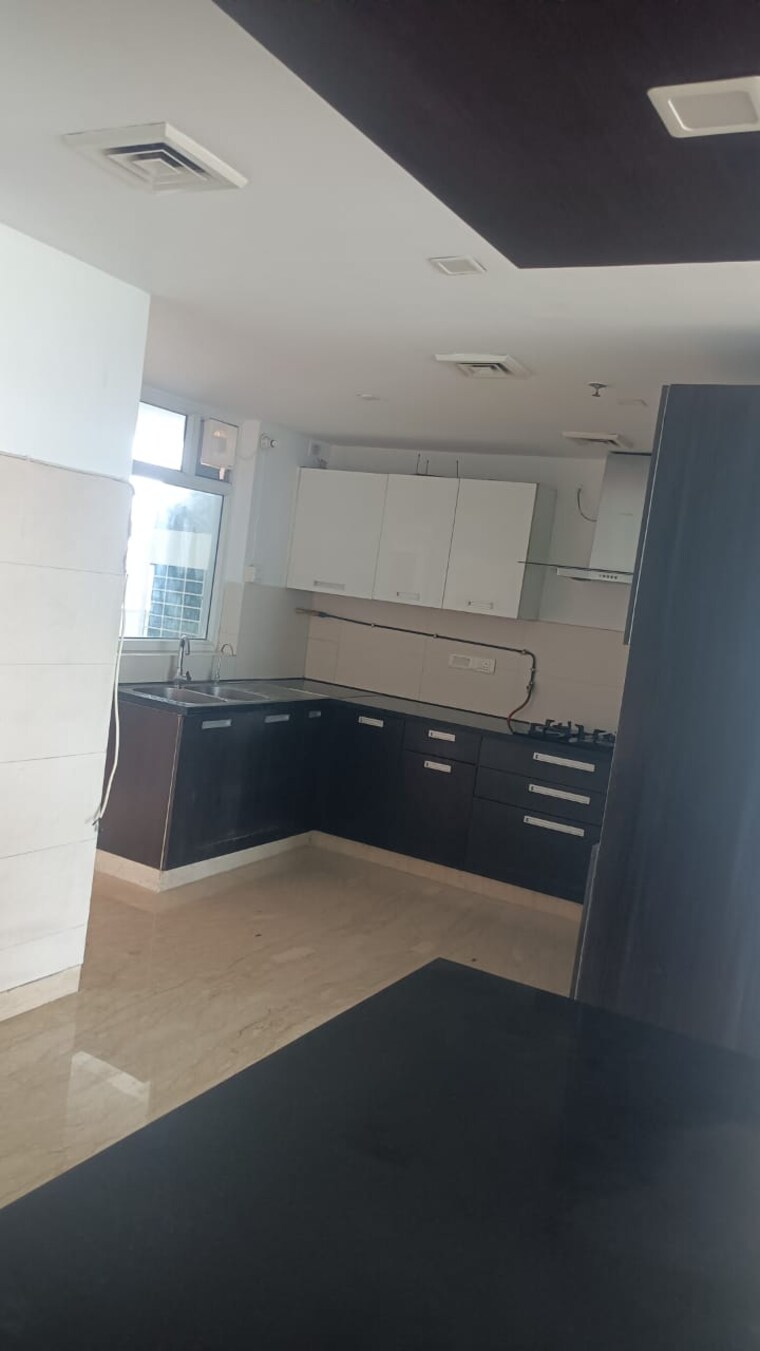 Kitchen, jaypee-greens-kube-sector-128 2.5 Bedroom 1395 Sq.Ft. Apartment In Sector 128 Noida 9307925