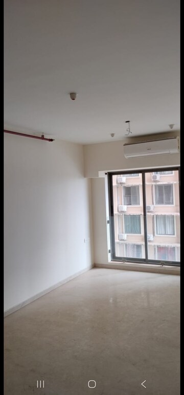 Room in 2 BHK Apartment at Spenta Alta Vista, Chembur – for Rent