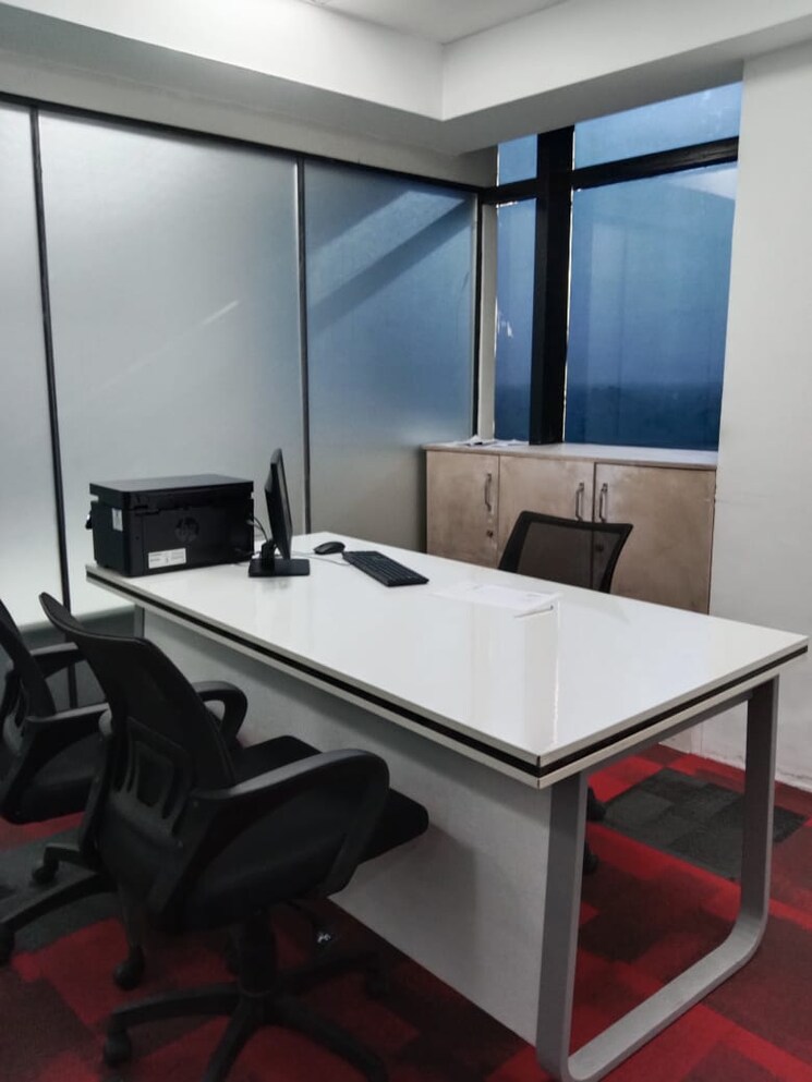 Team Area, netaji subhash place Commercial Office Space 3500 Sq.Ft. In Netaji Subhash Place Delhi 9307946