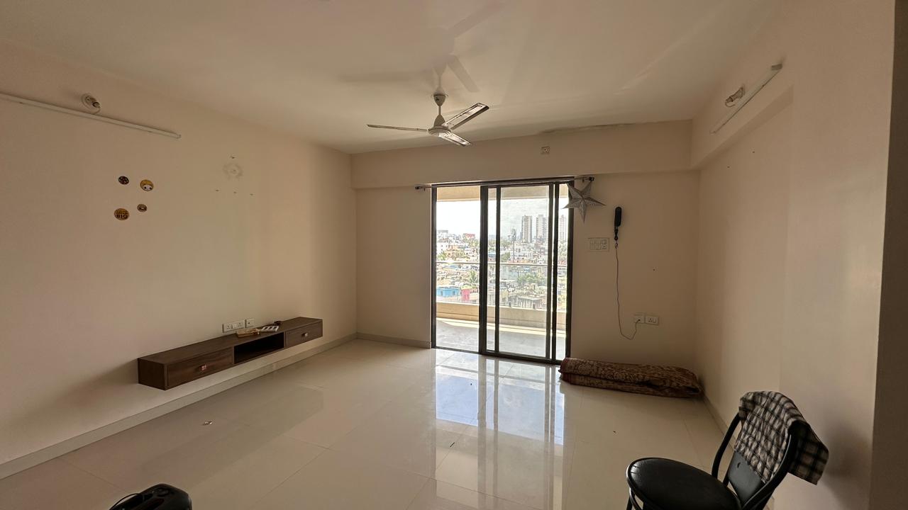 2 BHK + Pooja Room Apartment For Rent in Shree Krushna Park