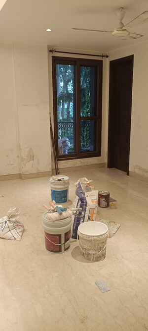 Living Room in 3 BHK Apartment at Vasant Kunj – for Rent