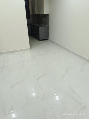 Room in 1 BHK Apartment at Andheria Mor Village – for Rent