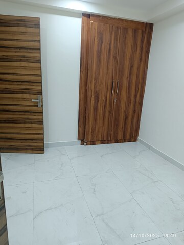 1 BHK Apartment For Rent in Andheria Mor Village