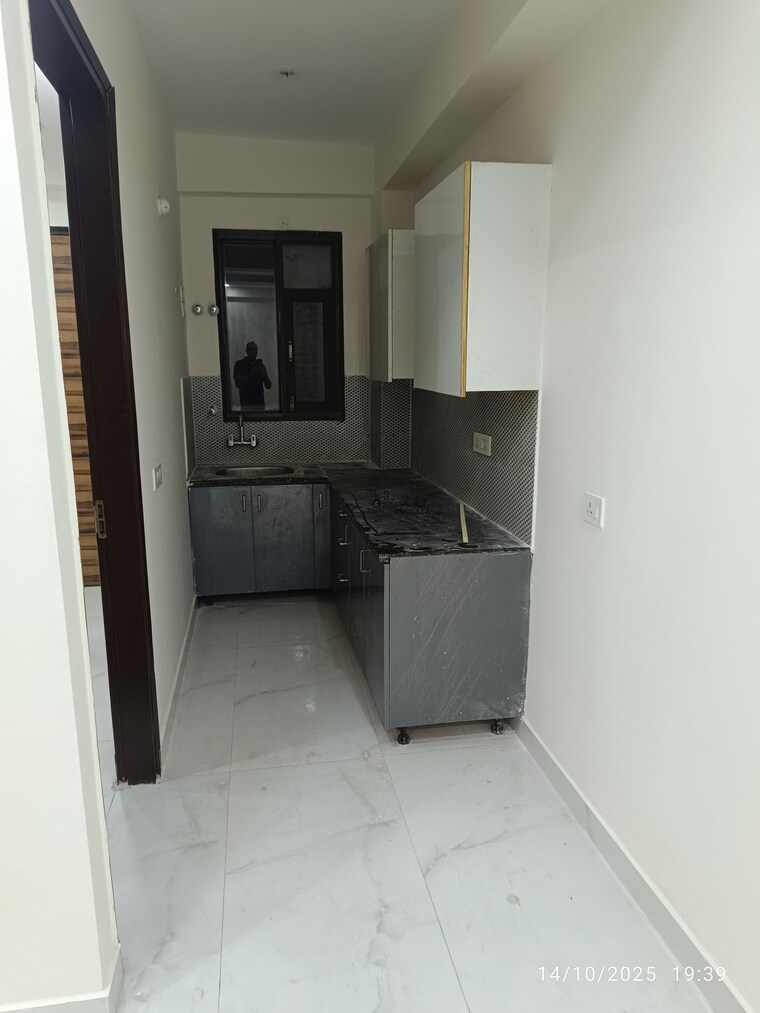 Kitchen, andheria mor village 1 Bedroom 450 Sq.Ft. Apartment In Andheria Mor Village Delhi 9301905