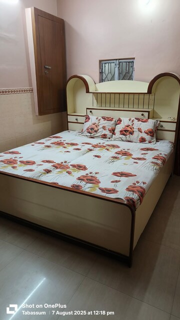 Bedroom in 2 BHK Independent House at Gomti Nagar – for Rent