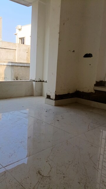 Room in 3 BHK Apartment at Sunshine Enclave New Town, New Town – for Sale