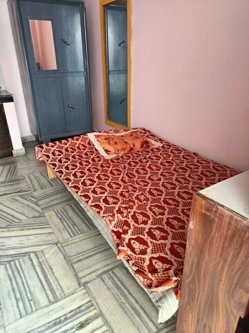 Bedroom in 1 BHK Independent House at Gomti Nagar – for Rent