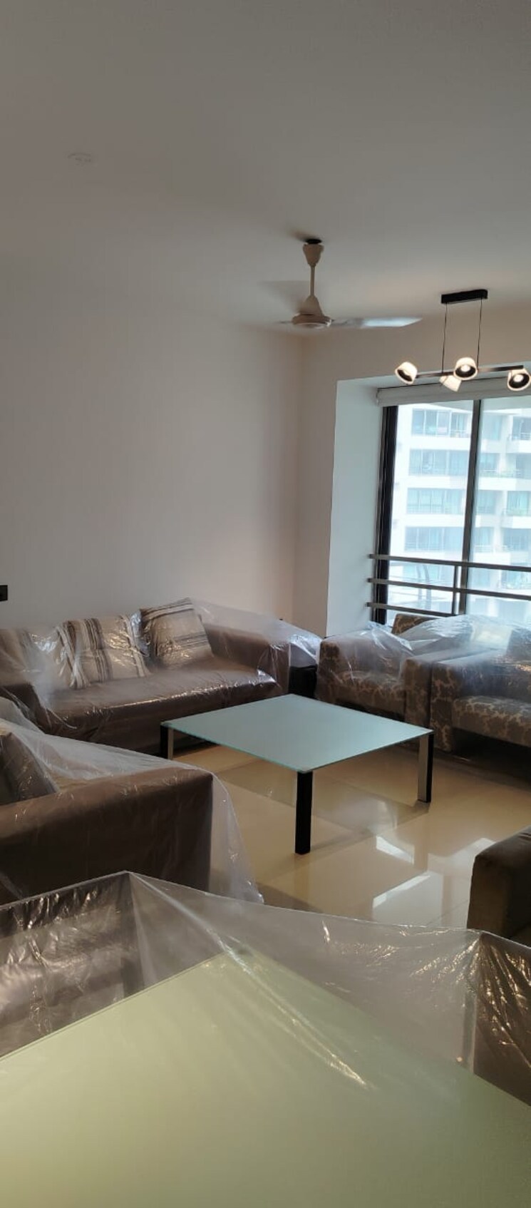 Living Room, oberoi-springs 2.5 Bedroom 983 Sq.Ft. Apartment In Andheri West Mumbai 9307971